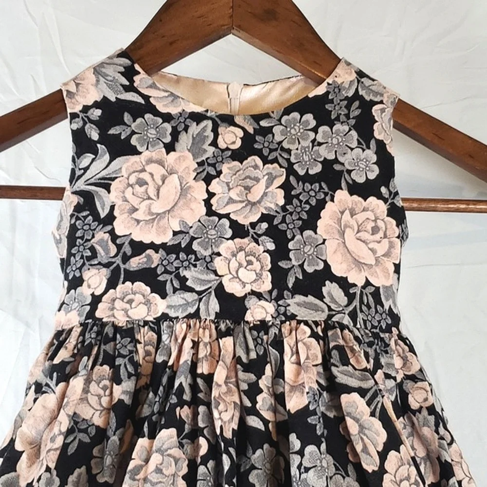 Vintage Neiman Marcus Helena Pink Floral‎ Dress